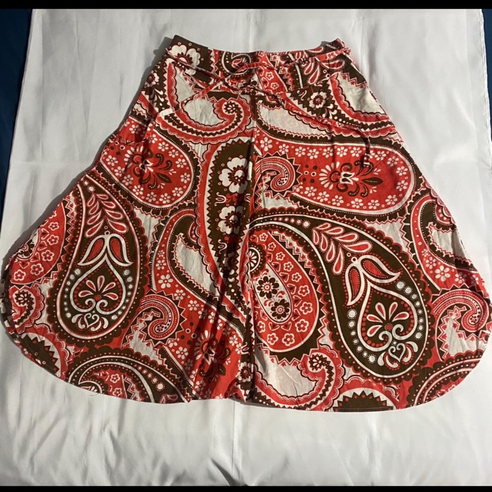 Talbots Paisley Print Rounded Hem Red Brown & White Skirt